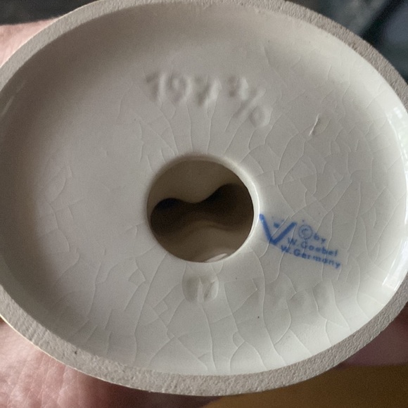 💚TM4 ‘Be Patient’ Hummel Goebel #197 2/0 - Picture 8 of 9